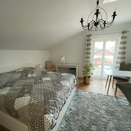 Dz, Bad 26qm, Balkon Do Is Schee Lägenhet