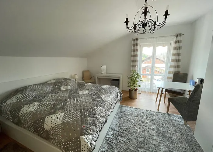 Dz, Bad 26qm, Balkon Do Is Schee Lägenhet